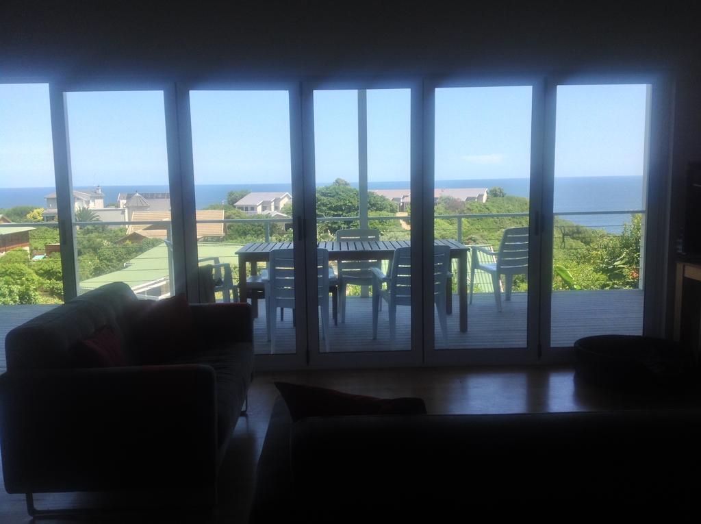 By The Sea Vacation Home Brenton-on-Sea Extérieur photo